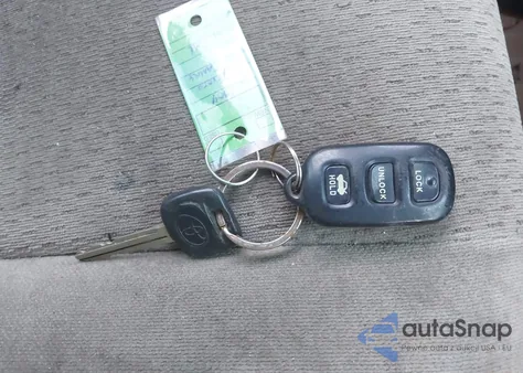 2004 Toyota Camry Le из США, поврежденный, VIN 4T1BE32K14U893526